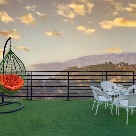 Mystic Kasauli I Pvt Balcony I Peacefull Area I Serviced Apt I By Exotic Stays Zewnętrze zdjęcie