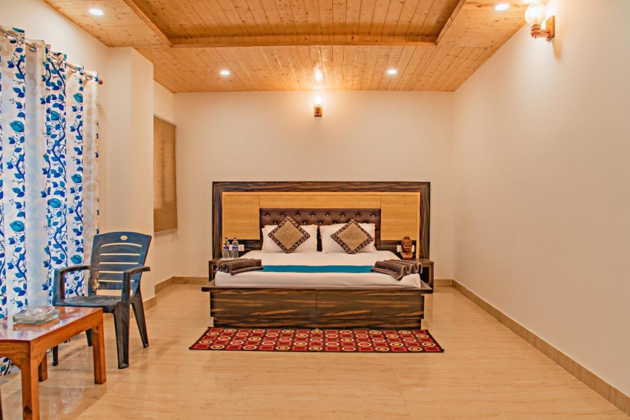 Mystic Kasauli I Pvt Balcony I Peacefull Area I Serviced Apt I By Exotic Stays Zewnętrze zdjęcie