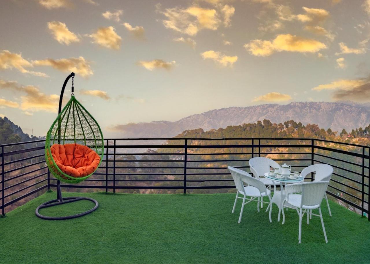 Mystic Kasauli I Pvt Balcony I Peacefull Area I Serviced Apt I By Exotic Stays Zewnętrze zdjęcie