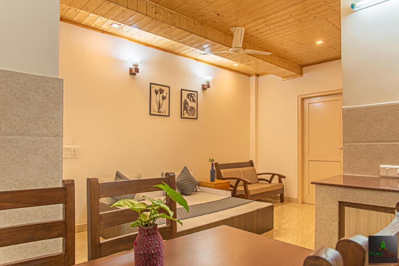Mystic Kasauli I Pvt Balcony I Peacefull Area I Serviced Apt I By Exotic Stays Zewnętrze zdjęcie